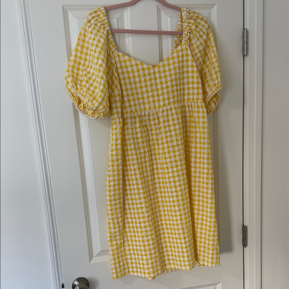 NWT Old Navy Yellow Gingham Puff Sleeve Dress